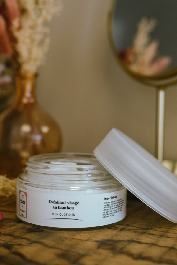 Exfoliant visage au bambou